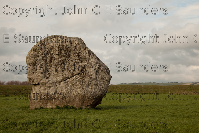 IMG 8683 
 Avebury stone 09 
 Keywords: Avebury,stone,rock,neolithic,prehistoric,Wiltshire,England,sandstone,sarsen stone,landscape,sky,clouds