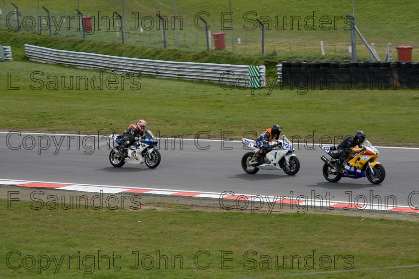 -2-51 
 Motorcycle Racing 07 
 Keywords: motorcycle,motorbike,race track,racing,motorcyclist,motorsport,England,UK,Brands Hatch