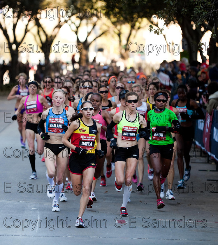IMG 0300 
 14.09.2012. Houston, Texas, USA. Desiree Davila leading the women's field during the US Olympic Marathon Team Trials. 
 Keywords: 2012, run, jog, race, endurance, sport, marathon, team, trials, olympics