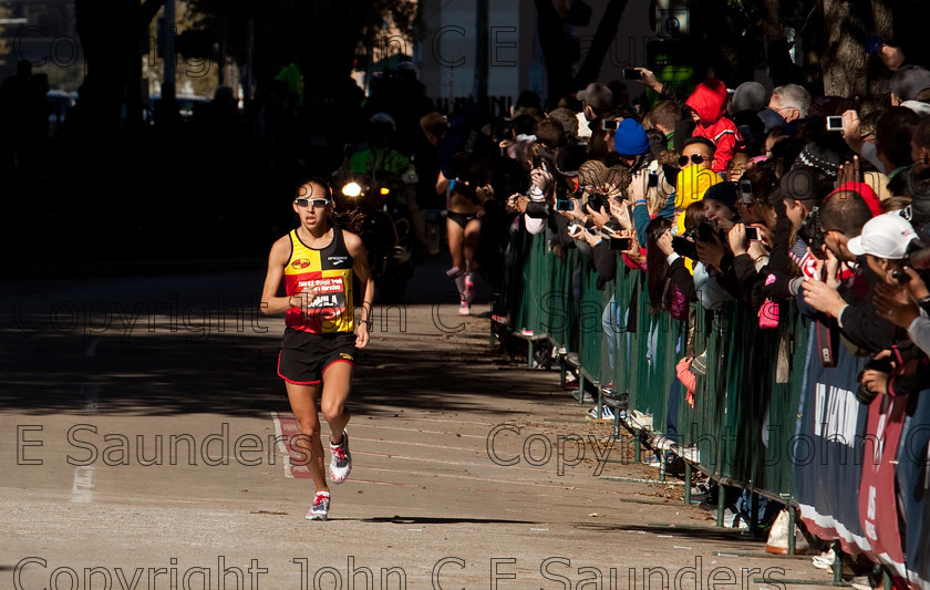 IMG 0495 
 14.09.2012. Houston, Texas, USA. Desiree Davila in action during the US Olympic Marathon Team Trials. 
 Keywords: 2012, run, jog, race, endurance, sport, marathon, team, trials, olympics