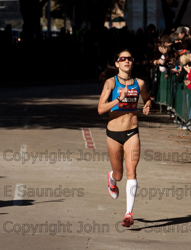 IMG 0502 
 14.09.2012. Houston, Texas, USA. Kari Goucher in action during the US Olympic Marathon Team Trials. 
 Keywords: 2012, run, jog, race, endurance, sport, marathon, team, trials, olympics