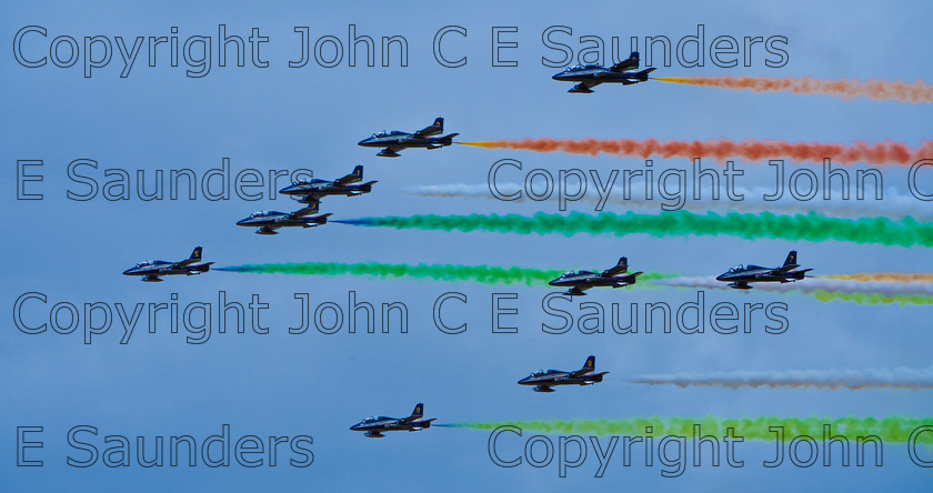 IMG 8289 
 Italian air display team at airshow 
 Keywords: aircraft,formation,aeroplane,flying,display,sky,blue,smoke,colours