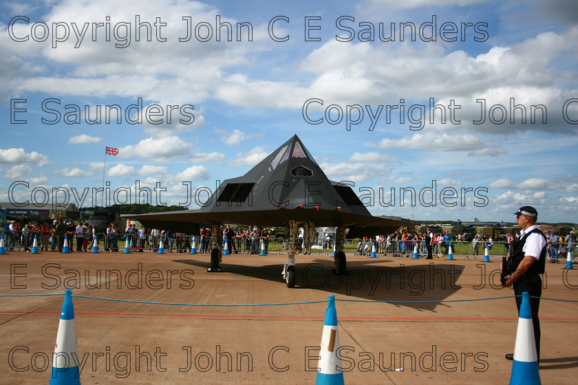 IMG 3377 
 Stealth bomber 
 Keywords: aircraft,aeroplane,jet,stealth,bomber,airfield,military,guard,sky,black,air force