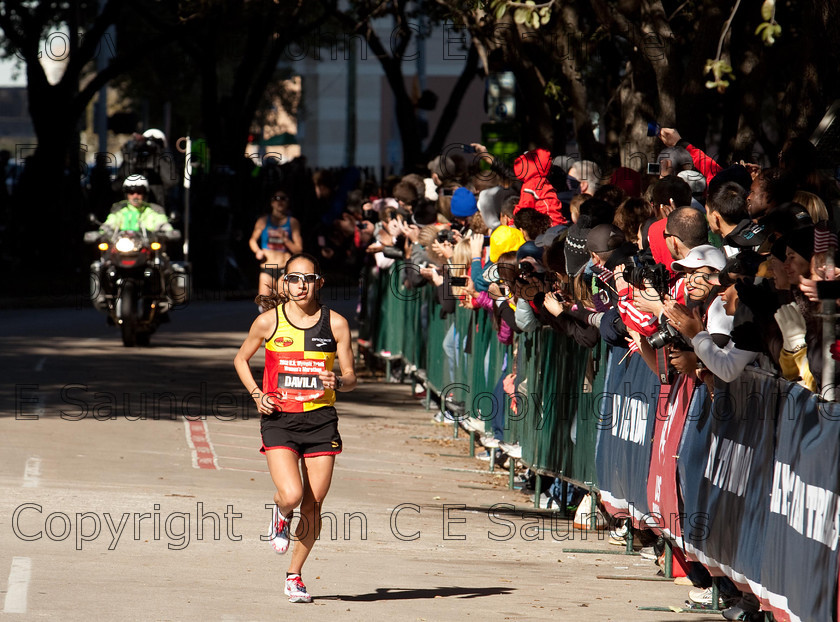IMG 0499 
 14.09.2012. Houston, Texas, USA. Desiree Davila in action during the US Olympic Marathon Team Trials. 
 Keywords: 2012, run, jog, race, endurance, sport, marathon, team, trials, olympics